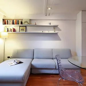 https://contempora-apartments-saronno-3.it-lombardy.com